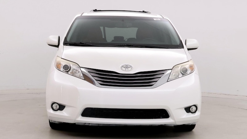 2015 Toyota Sienna XLE 5