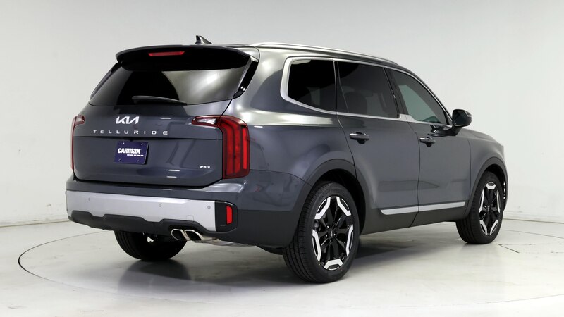 2024 Kia Telluride S 8