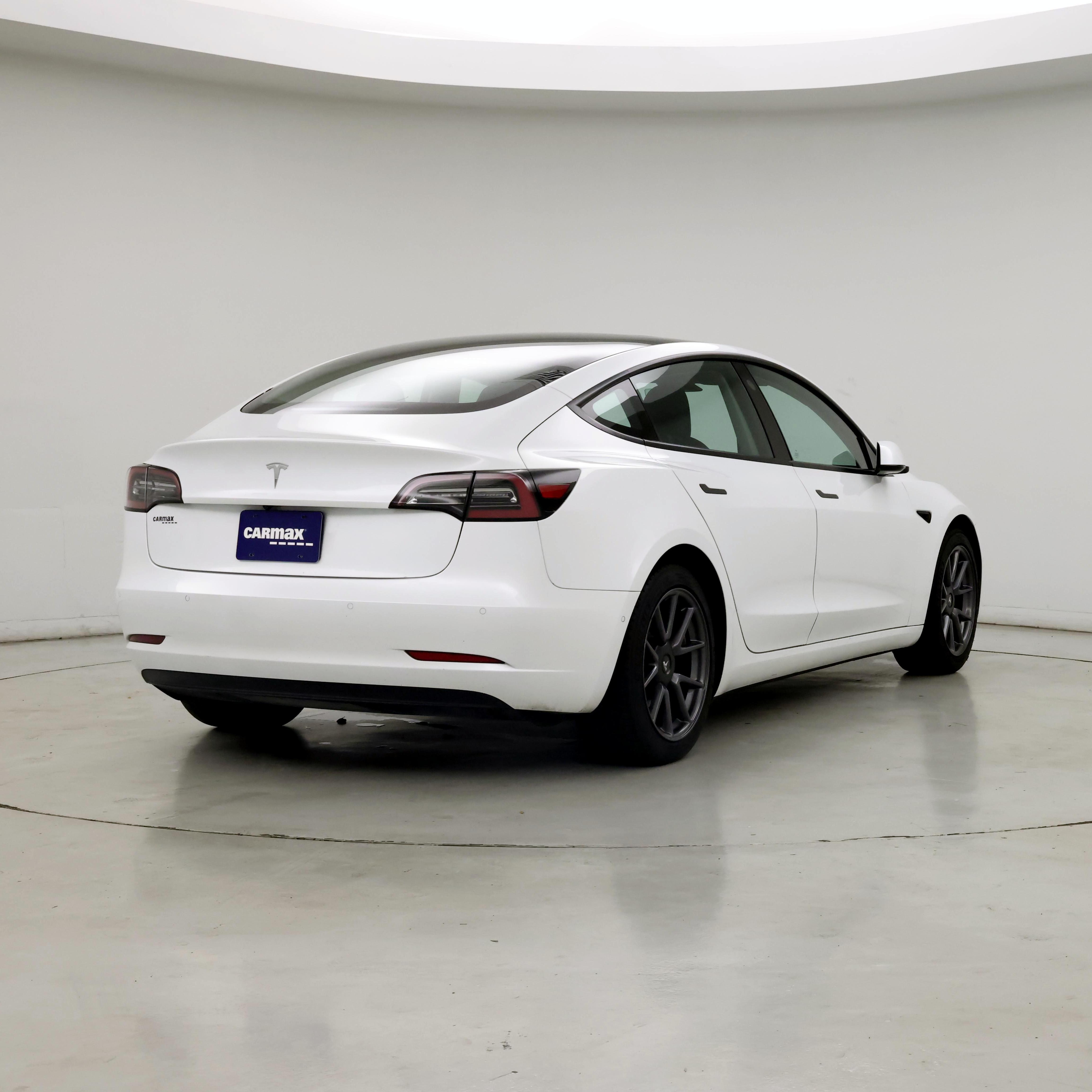 Thumbnail: 2021 Tesla Model 3 - 8
