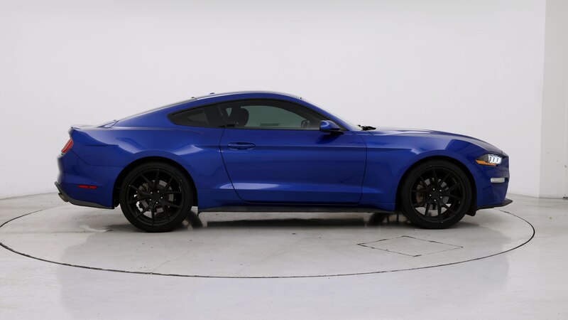 2018 Ford Mustang  7