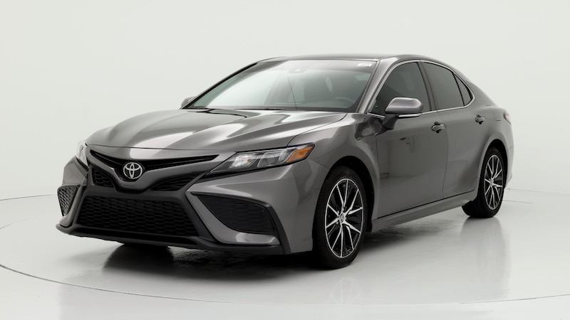 2022 Toyota Camry SE 4