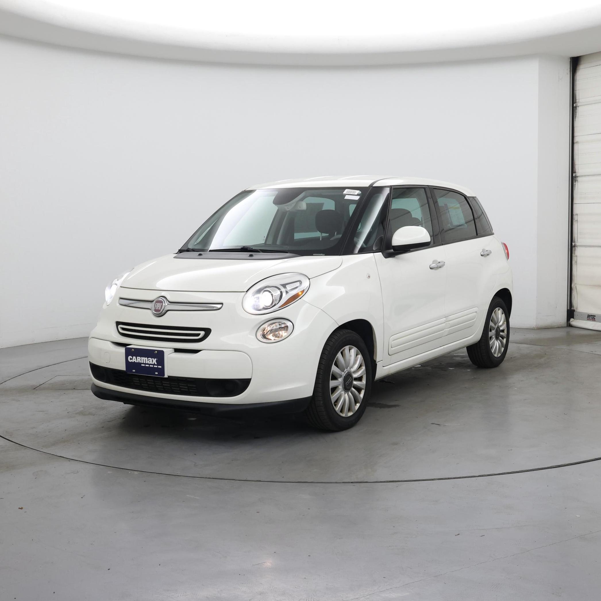 Thumbnail: 2014 Fiat 500L - 4