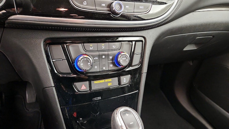2017 Buick Encore Preferred II 17