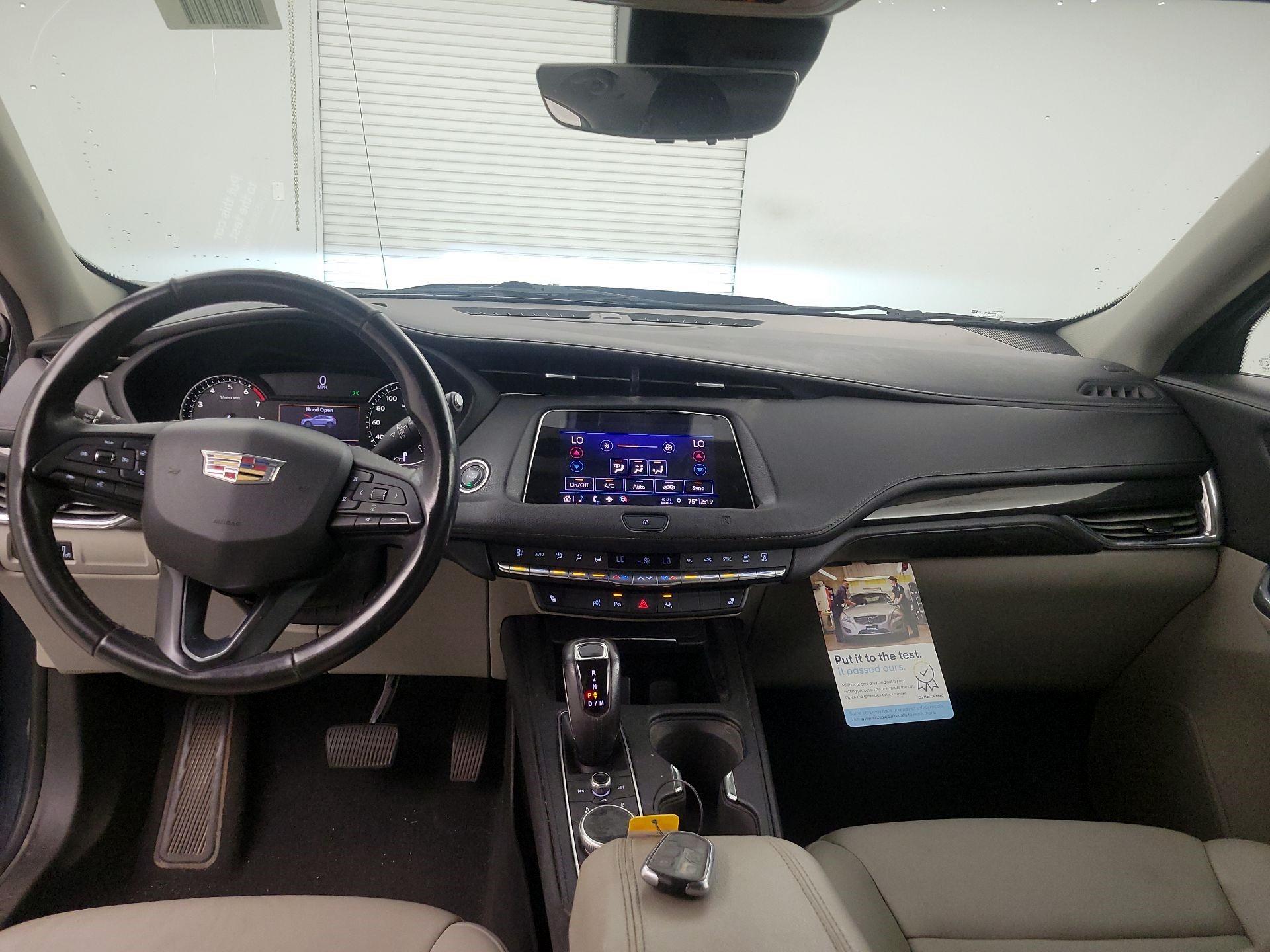 Thumbnail: 2019 Cadillac XT4 - 9