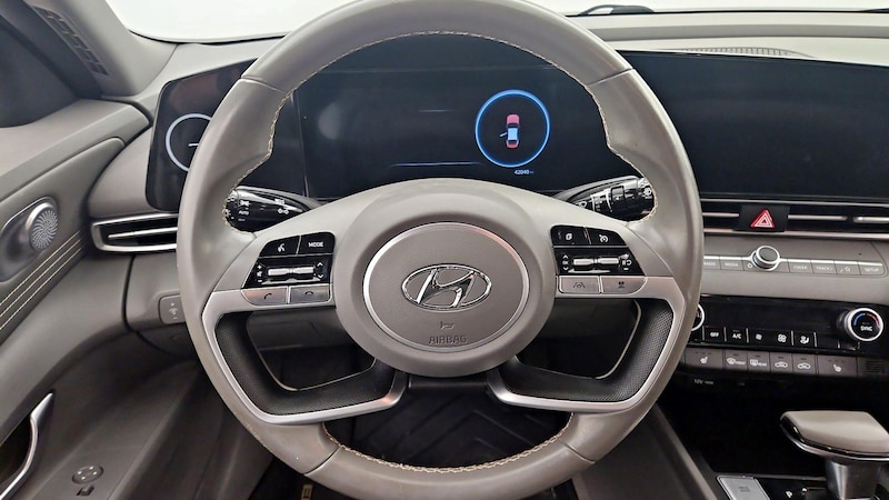 2023 Hyundai Elantra SEL 10