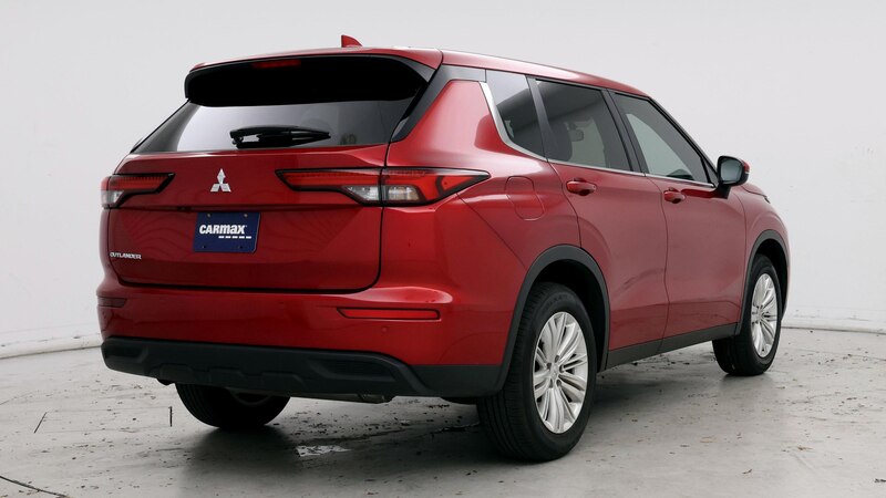 2024 Mitsubishi Outlander ES 8