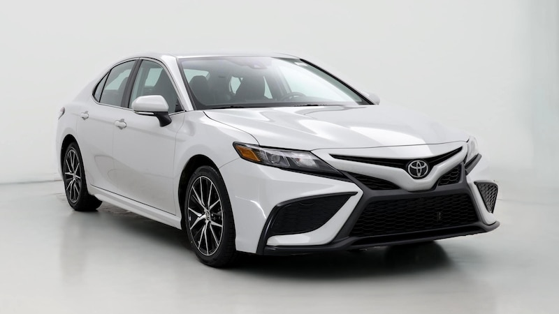 2023 Toyota Camry SE Hero Image