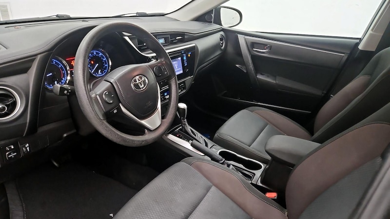 2019 Toyota Corolla LE 11