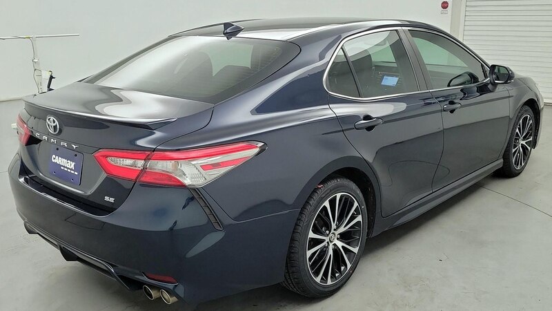 2019 Toyota Camry SE 5