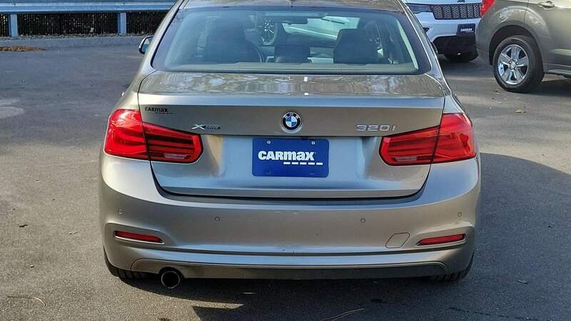 2016 BMW 3 Series 320i 6