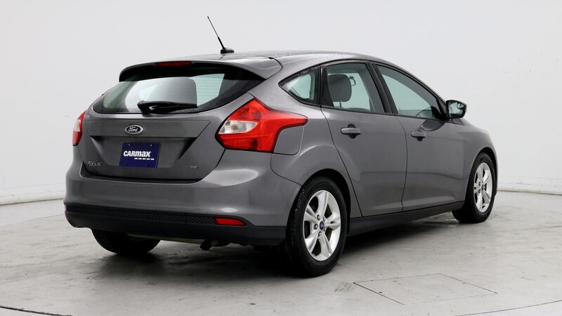 2014 Ford Focus SE 8