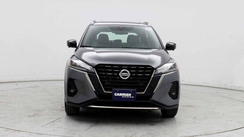 2021 Nissan Kicks SR 5