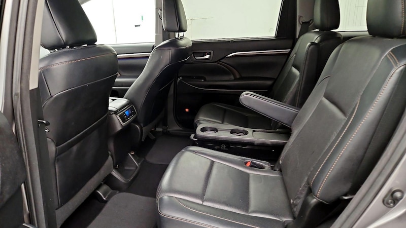 2016 Toyota Highlander Limited 20