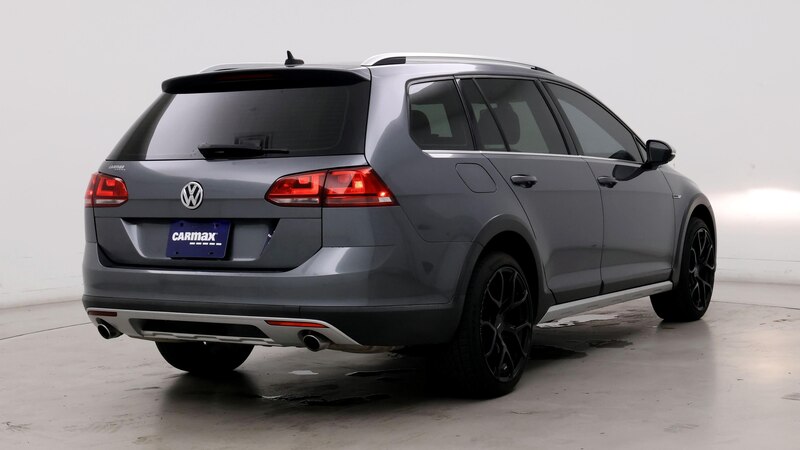 2017 Volkswagen Golf Alltrack SE 8