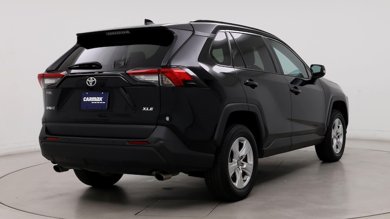 2019 Toyota RAV4 XLE 8