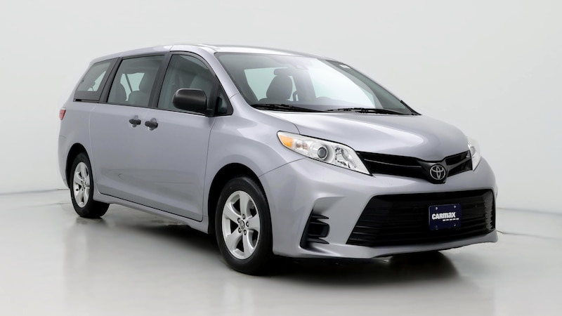 2018 Toyota Sienna L Hero Image