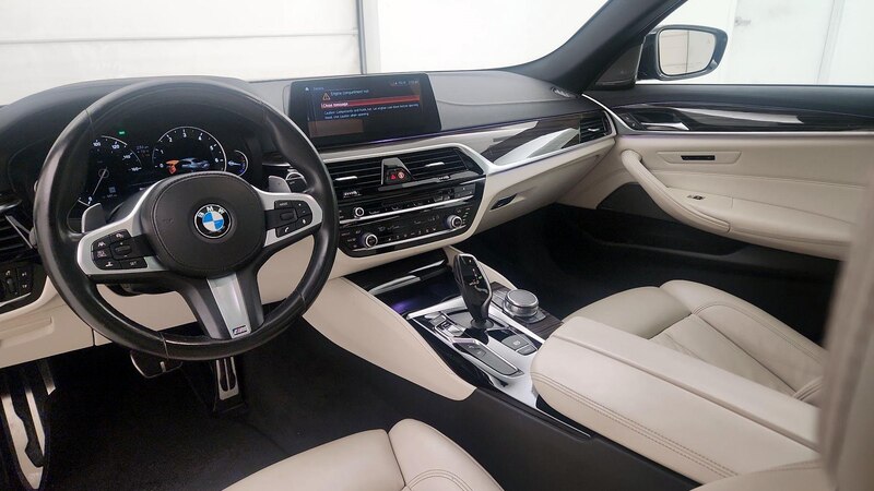 2018 BMW 5 Series 540i 9