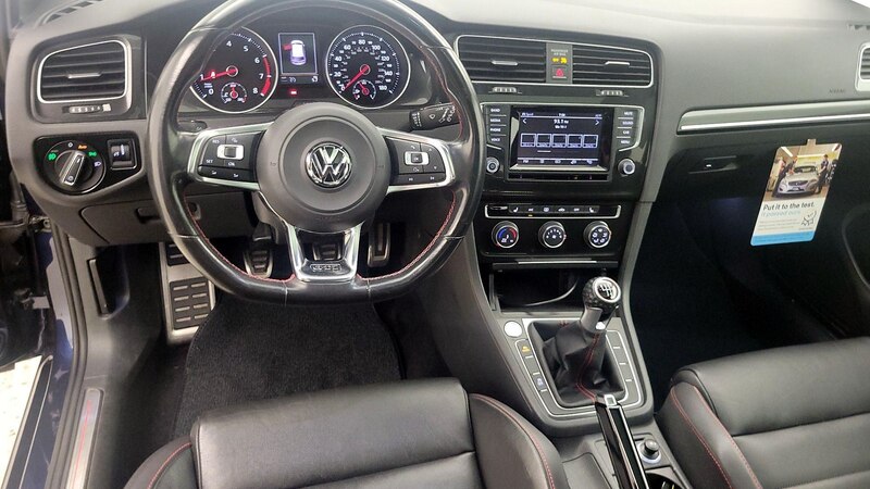 2015 Volkswagen Golf GTI SE 9