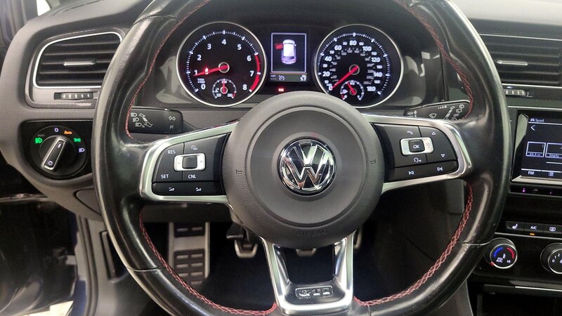 2015 Volkswagen Golf GTI SE 10