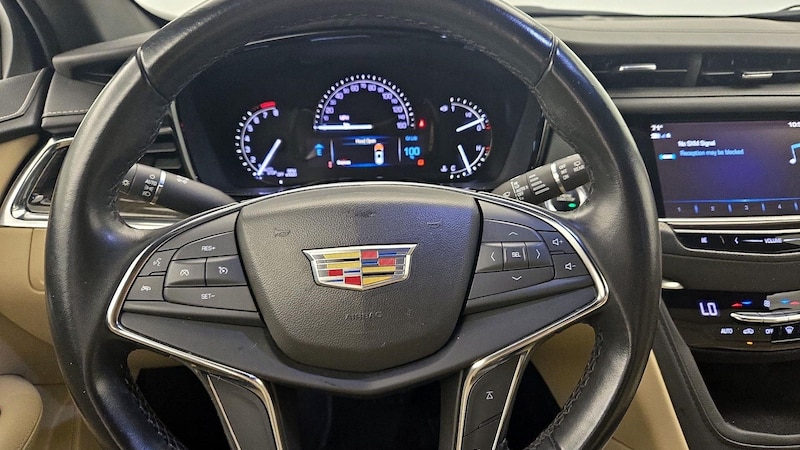 2019 Cadillac XT5  10