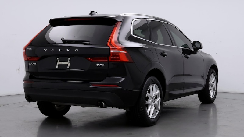 2021 Volvo XC60 T5 Momentum 8