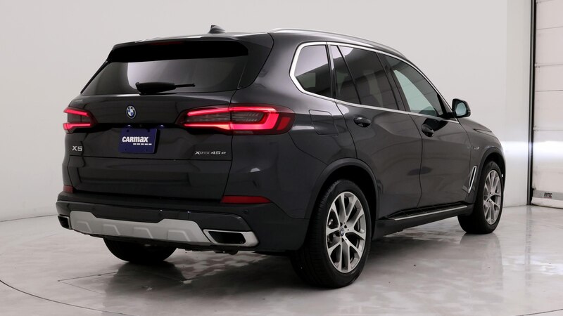 2022 BMW X5 xDrive45e 8