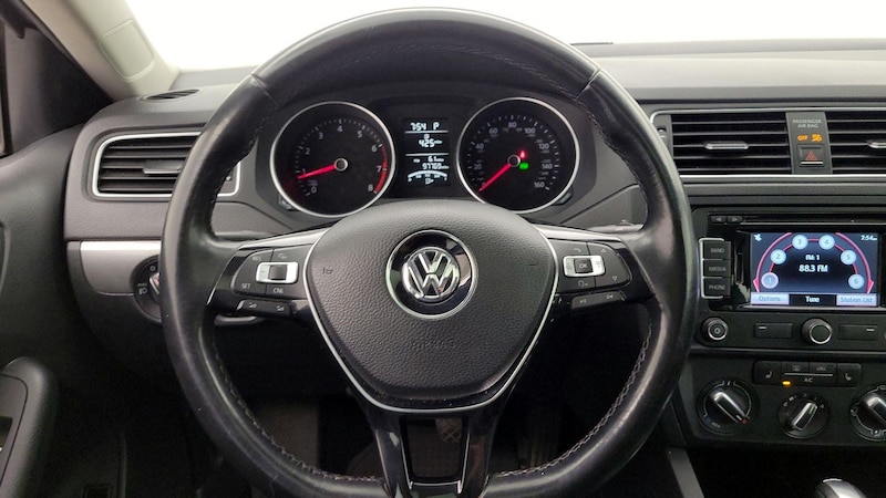 2015 Volkswagen Jetta SE 10