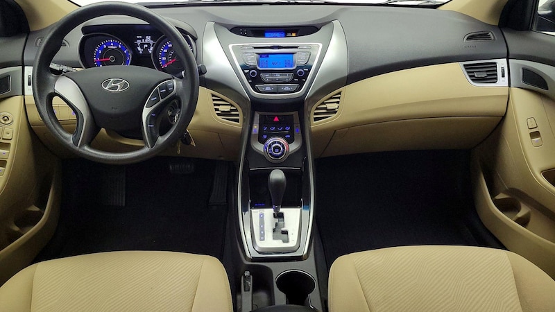 2013 Hyundai Elantra GLS 9