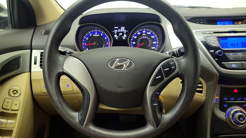 2013 Hyundai Elantra GLS 10