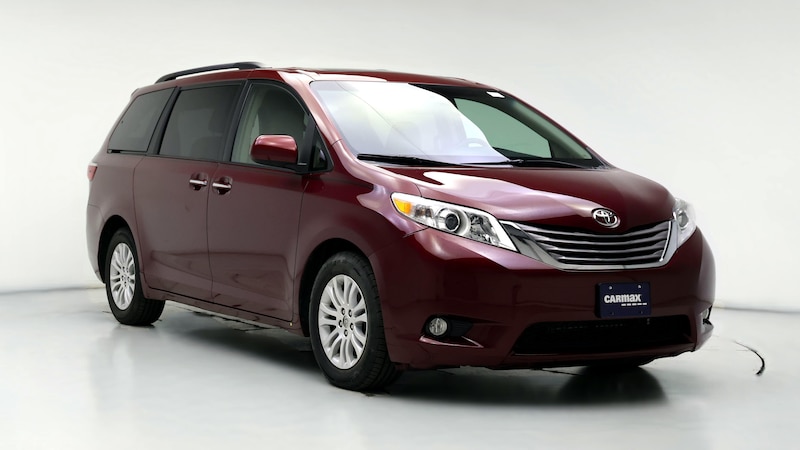 2015 Toyota Sienna XLE Hero Image