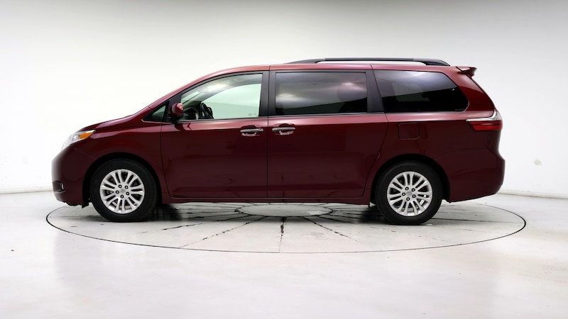 2015 Toyota Sienna XLE 3