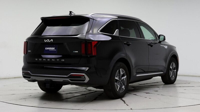 2022 Kia Sorento S 8