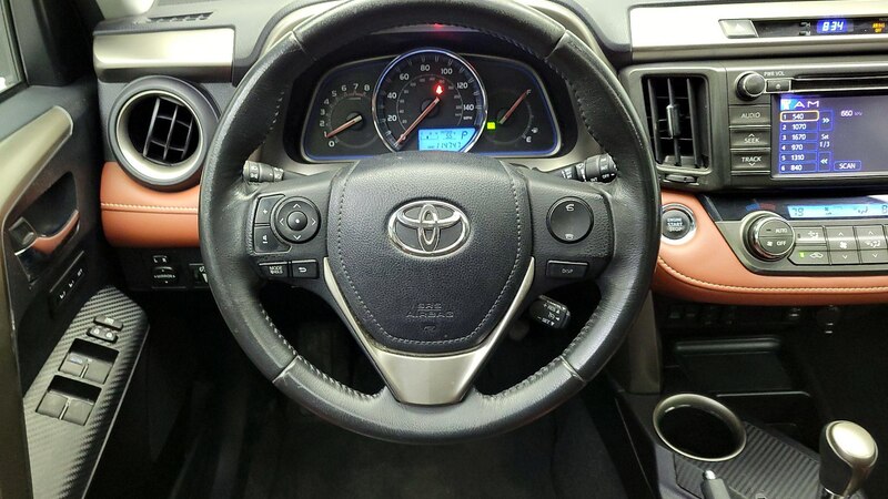 2013 Toyota RAV4 Limited 10