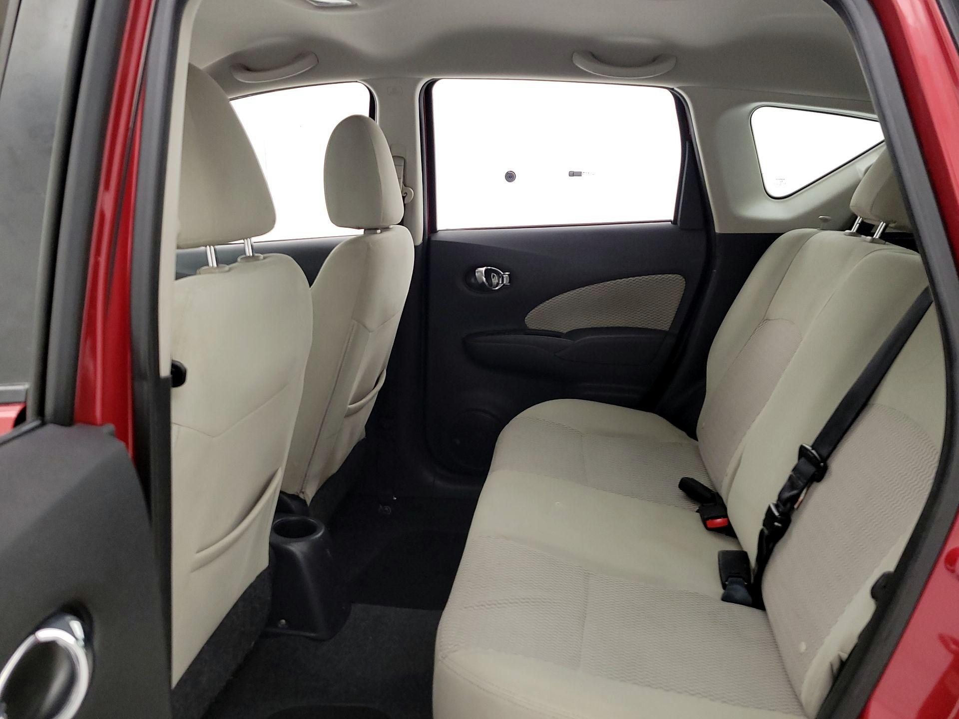 Thumbnail: 2015 Nissan Versa Note - 18
