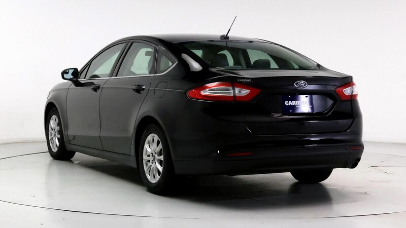 2016 Ford Fusion S 2