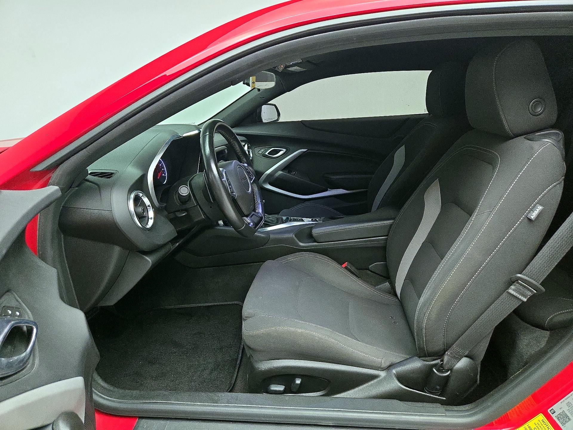 Thumbnail: 2021 Chevrolet Camaro - 11