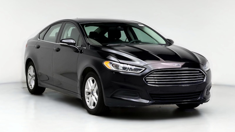 2014 Ford Fusion SE Hero Image