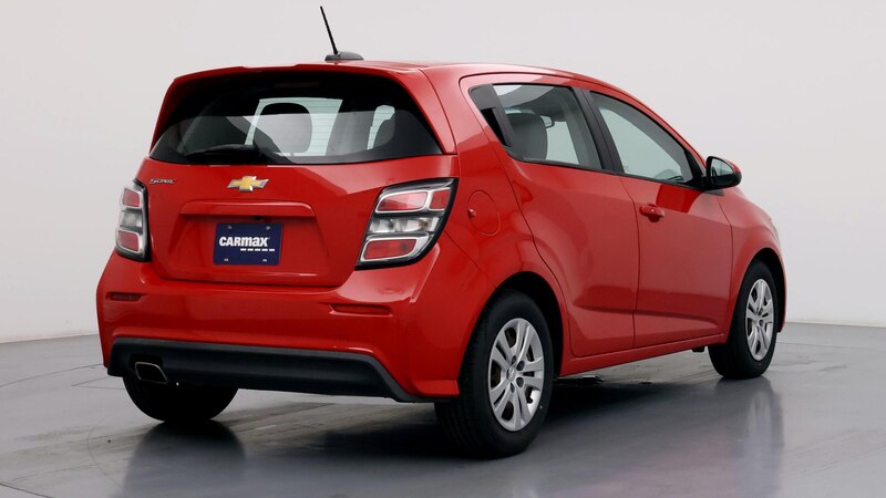 2020 Chevrolet Sonic LT 8