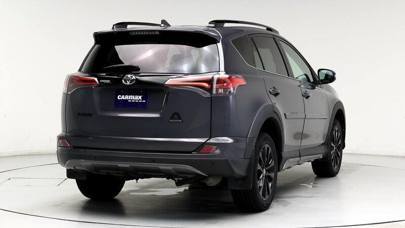 2018 Toyota RAV4 Adventure 8