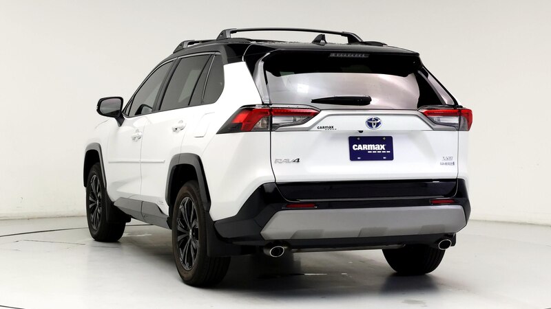 2023 Toyota RAV4 XSE 2