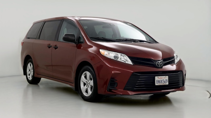 2020 Toyota Sienna L Hero Image