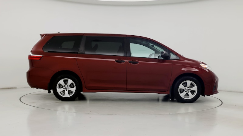 2020 Toyota Sienna L 7