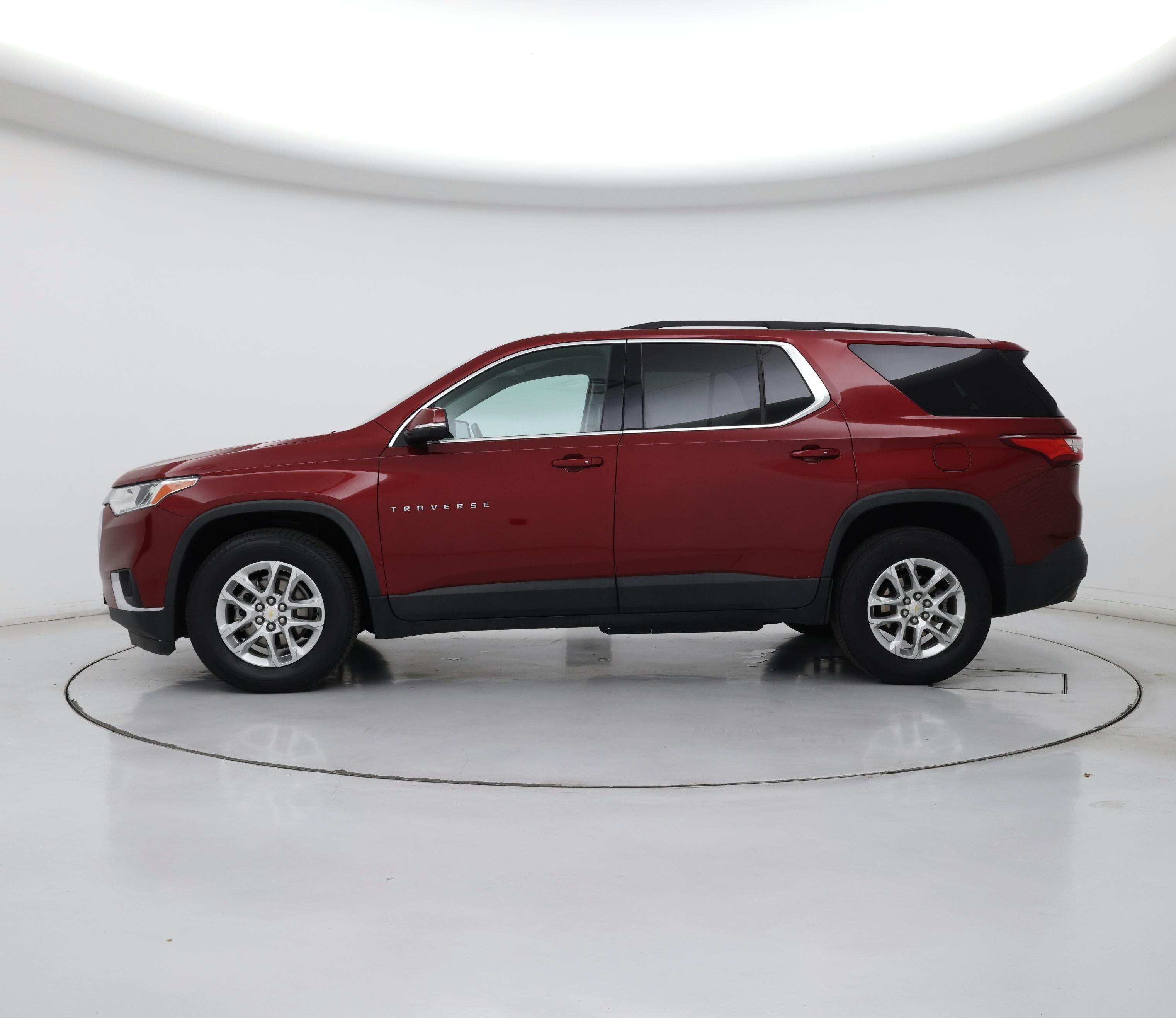 Thumbnail: 2021 Chevrolet Traverse - 3