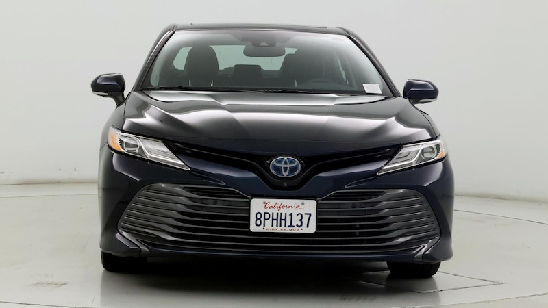 2020 Toyota Camry XLE 5