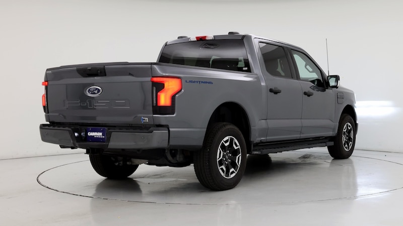 2023 Ford F-150 Lightning XLT 8