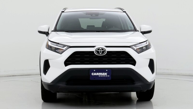 2022 Toyota RAV4 XLE 5