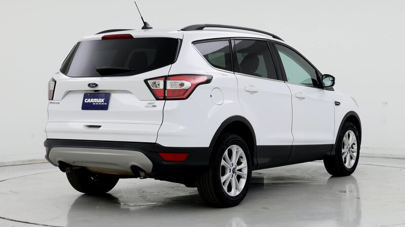 2018 Ford Escape SE 8