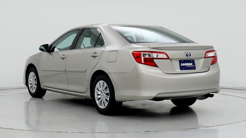 2013 Toyota Camry LE 2