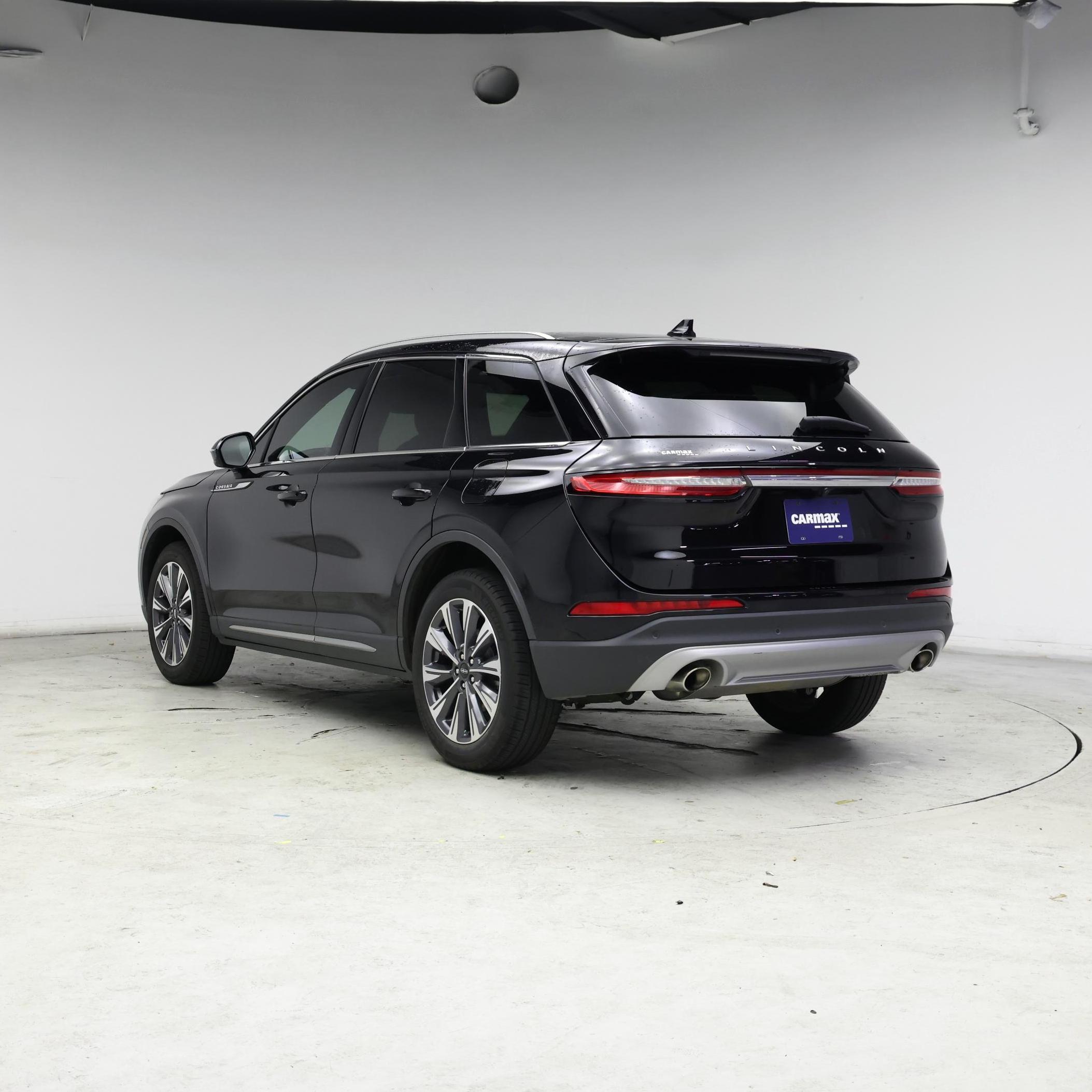 Thumbnail: 2021 Lincoln Corsair - 2