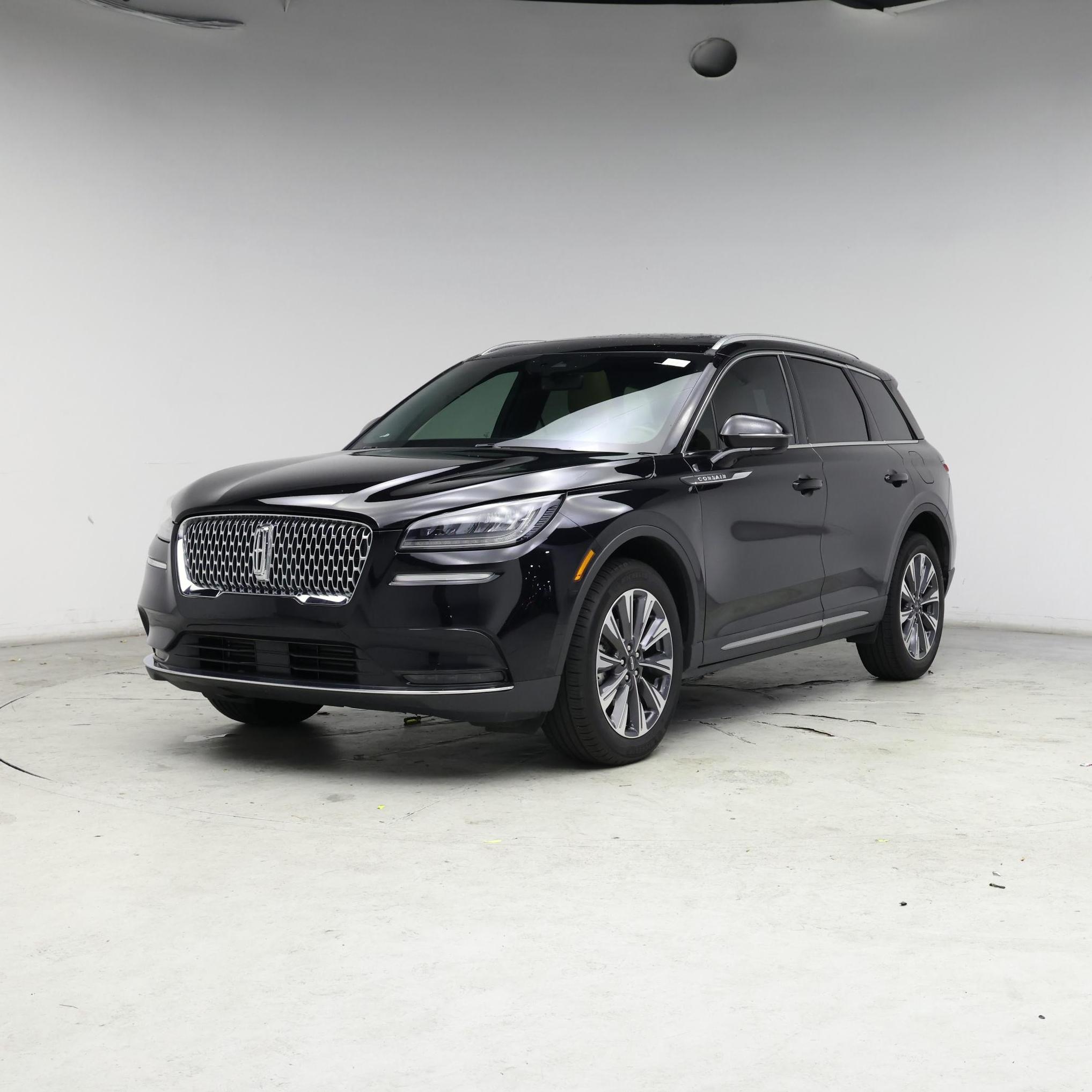 Thumbnail: 2021 Lincoln Corsair - 4
